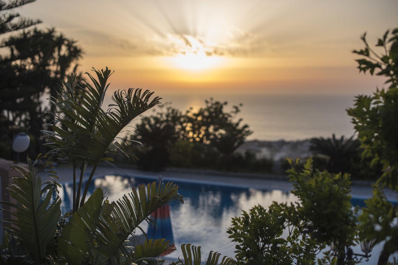 Hotel Carlo Magno Forio di Ischia Екстериор снимка