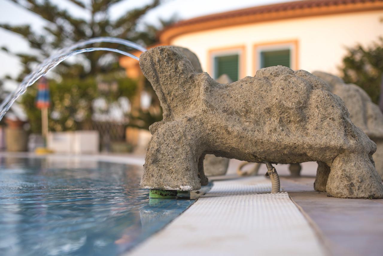 Hotel Carlo Magno Forio di Ischia Екстериор снимка