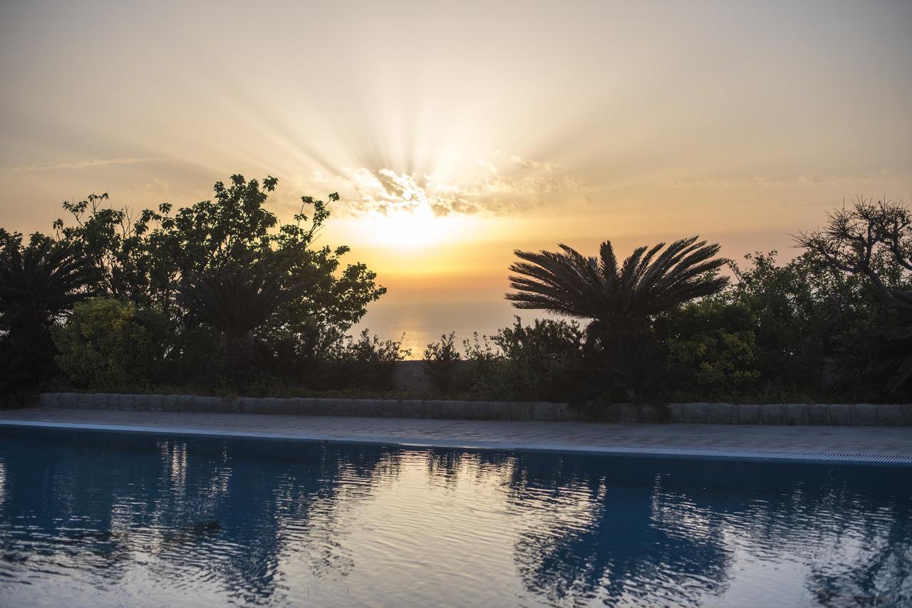Hotel Carlo Magno Forio di Ischia Екстериор снимка
